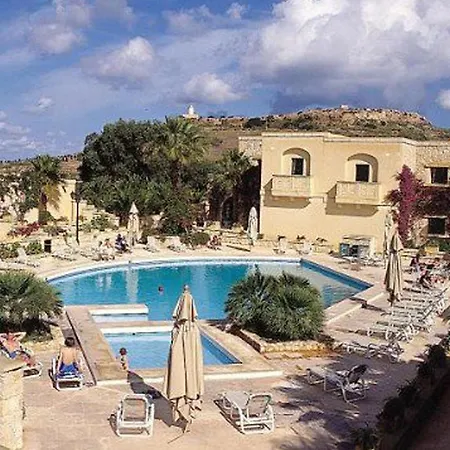 Villagg Tal Fanal Hotell *