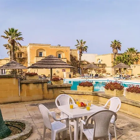 Villagg Tal Fanal Hotell