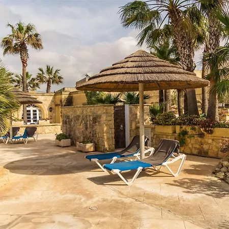 Hotel Tal Fanal Village Għasri