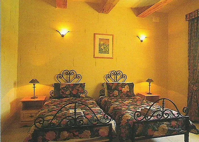 Villagg Tal Fanal Hotel