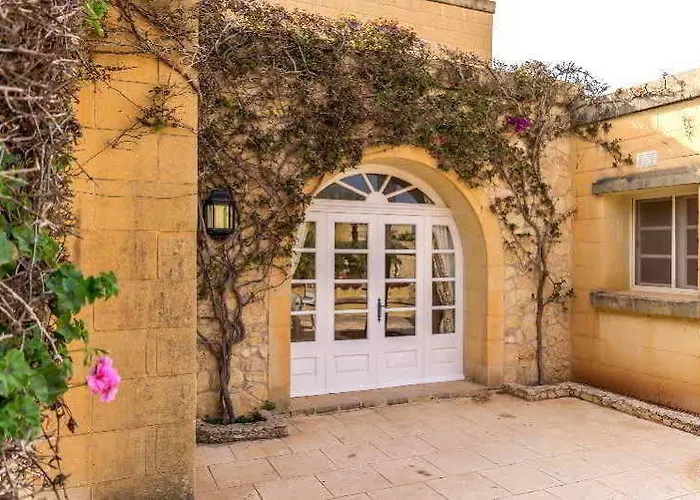 Hotel Villagg Tal Fanal *