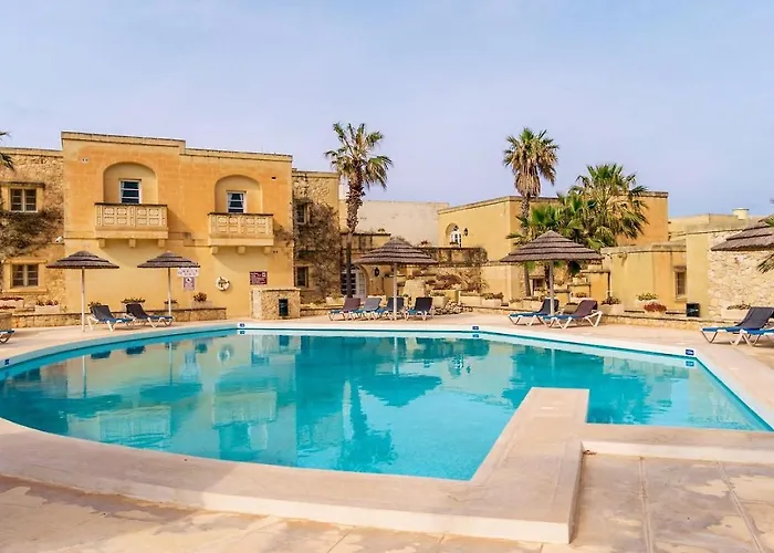 Hotel Villagg Tal Fanal *